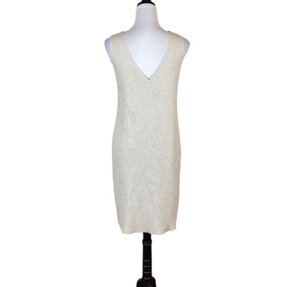 Banana Republic Women’s Lenzing Ecovero Serene Sweater Dress, V-Neck Size M, MWT - Picture 3 of 9